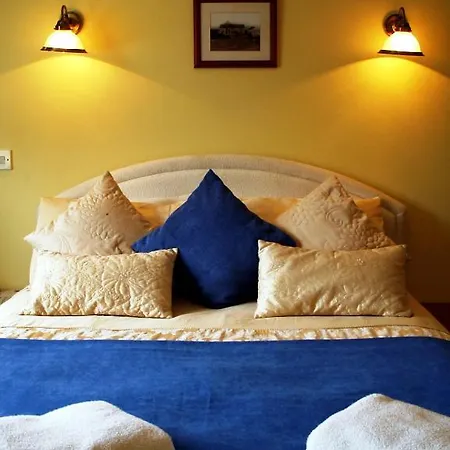 Teach Na Coiribe Castlegar