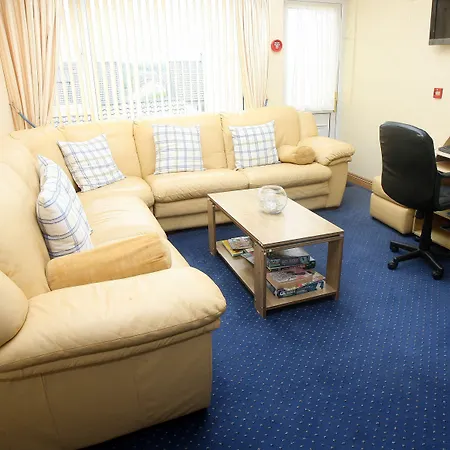 Teach Na Coiribe 3* Castlegar